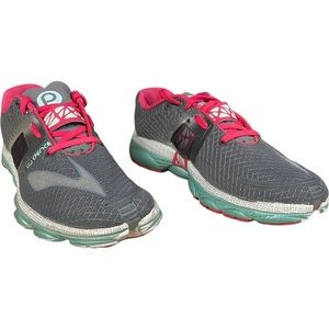 Brooks Pure Cadence 4 Running Womens 7.5  B